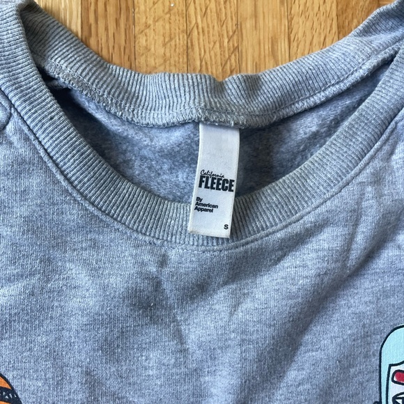 Maroon 5 Overexposed Graphic Crewneck - Picture 4 of 4